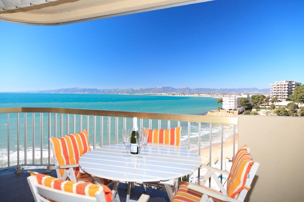 UHC Sorolla Apartments Salou Esterno foto